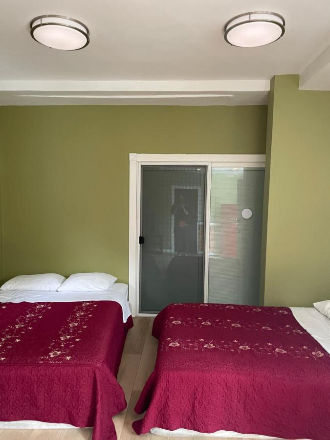 Private Room W/ Private Full Bathroom & Wifi & Ac & Shared Kitchen In ลอสแอนเจลิส ภายนอก รูปภาพ